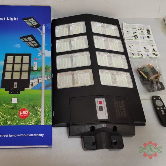 2000W Budget Solar Street Lights + Pole