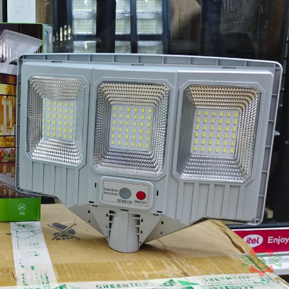 200Watts Solar Street Lamp